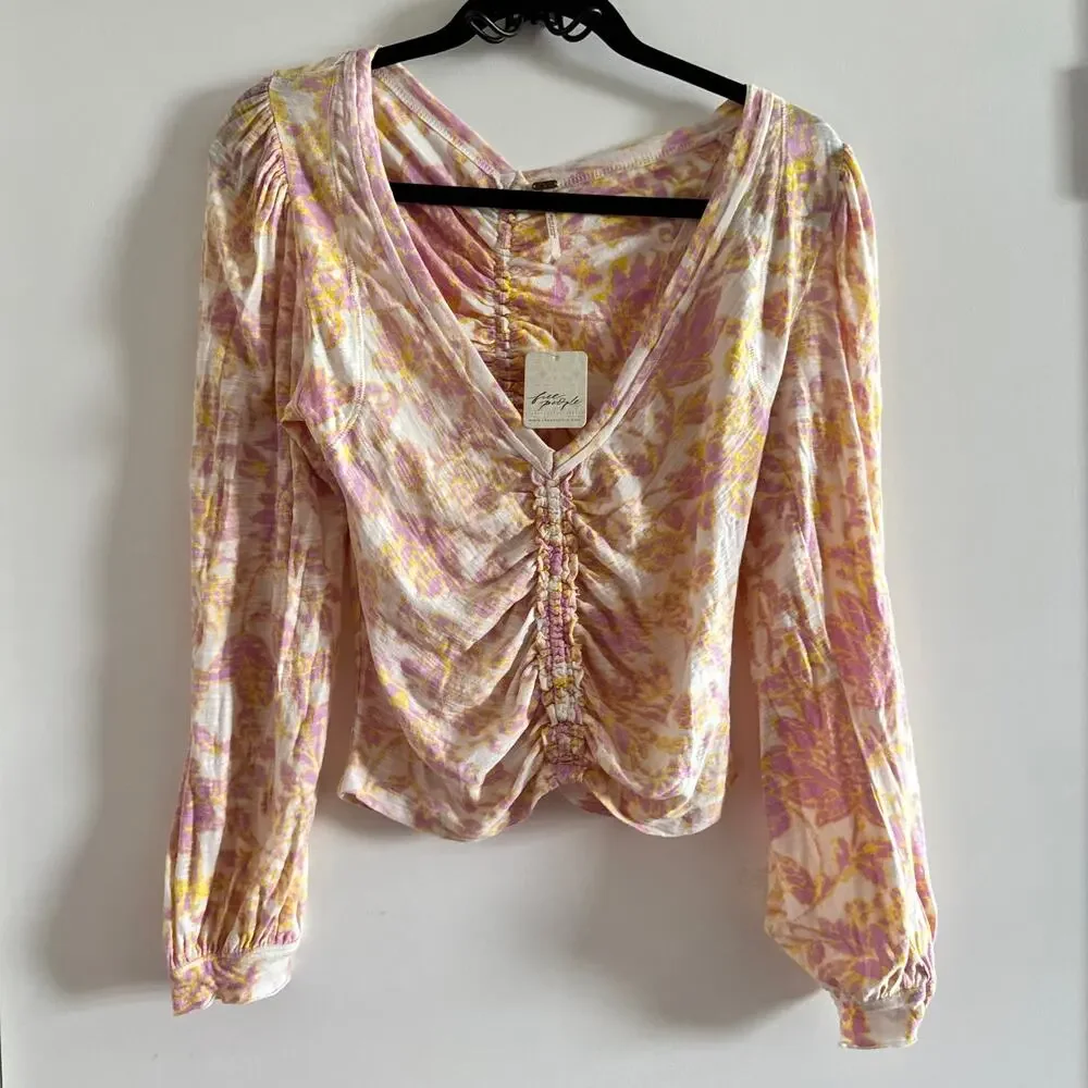 New Free People Say The Word Crop Top Ivory Pink Floral Ruched V-Naeck Sz S